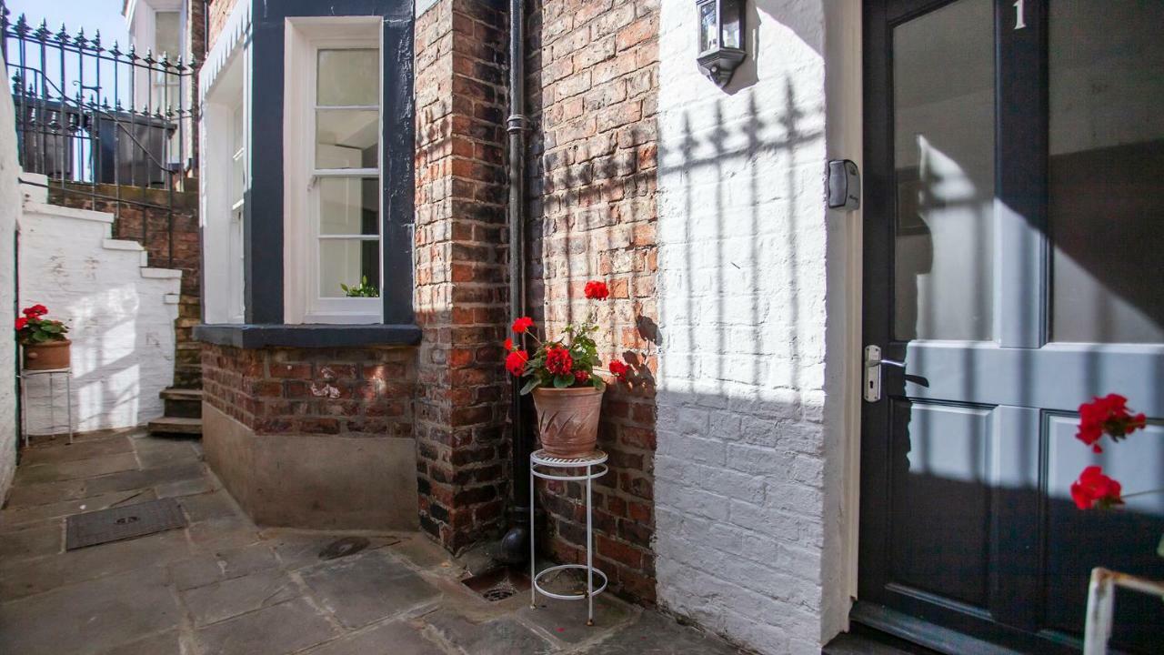 Apartment 1 Bootham York Exteriör bild